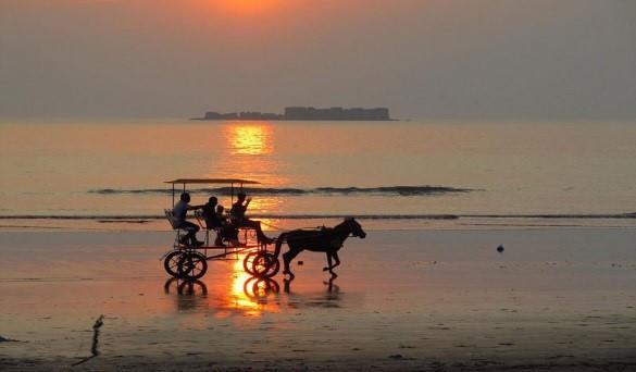 White House Beach Resort Nagaon  Kültér fotó
